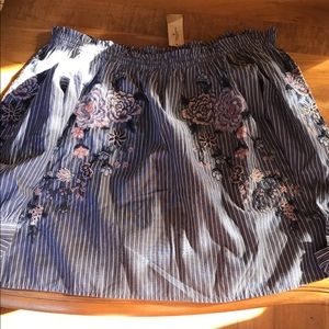 American eagle Floral off the should blouse